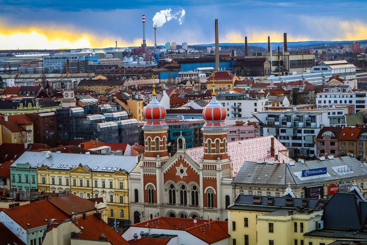 Pilsen, Bus Rental Czech